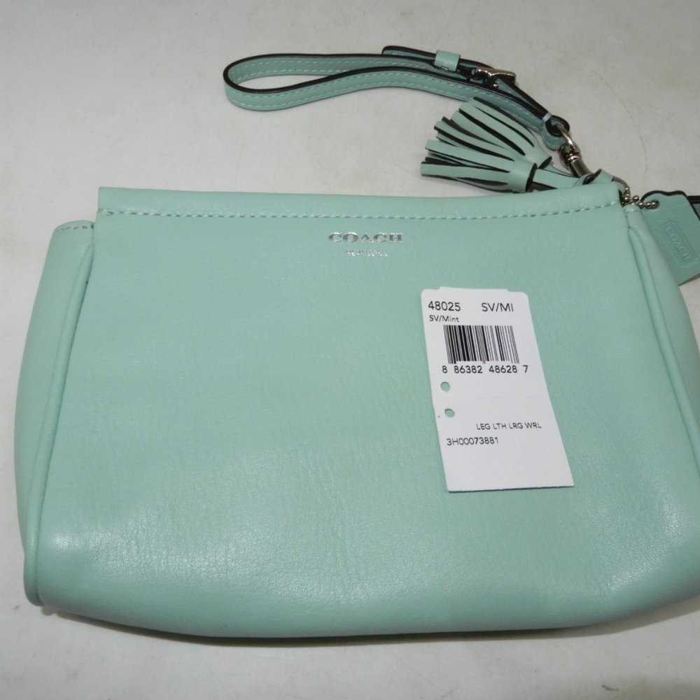 COACH LEGACY Leather Large WRISTLET BAG NWT Mint Green